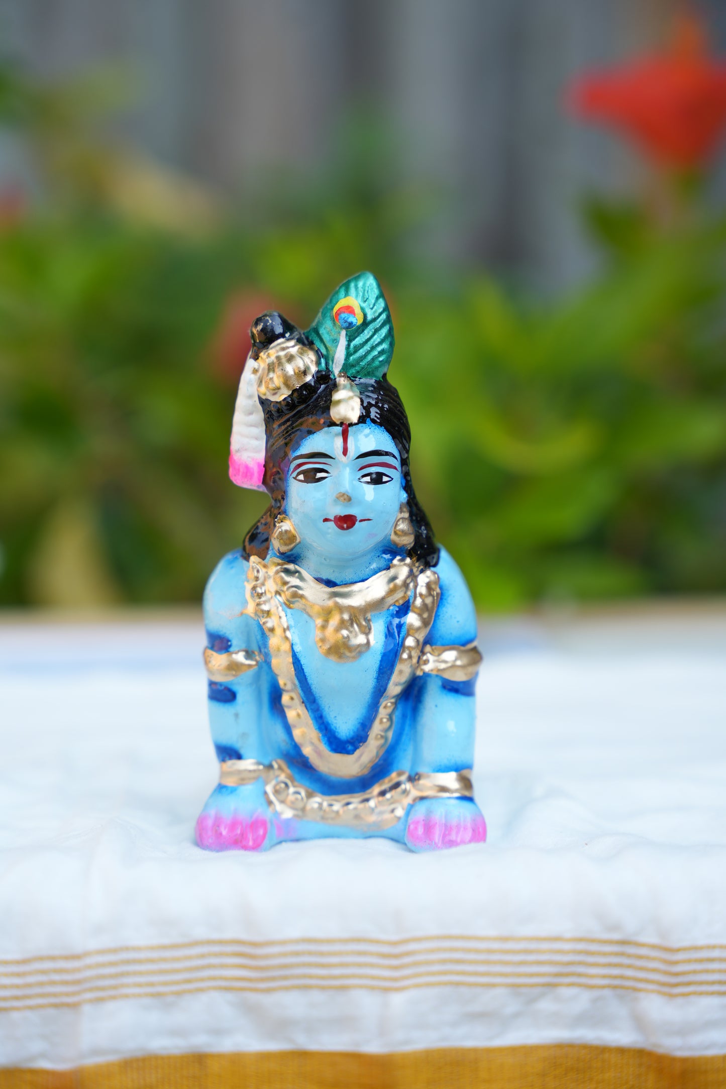 Krishna Crawling