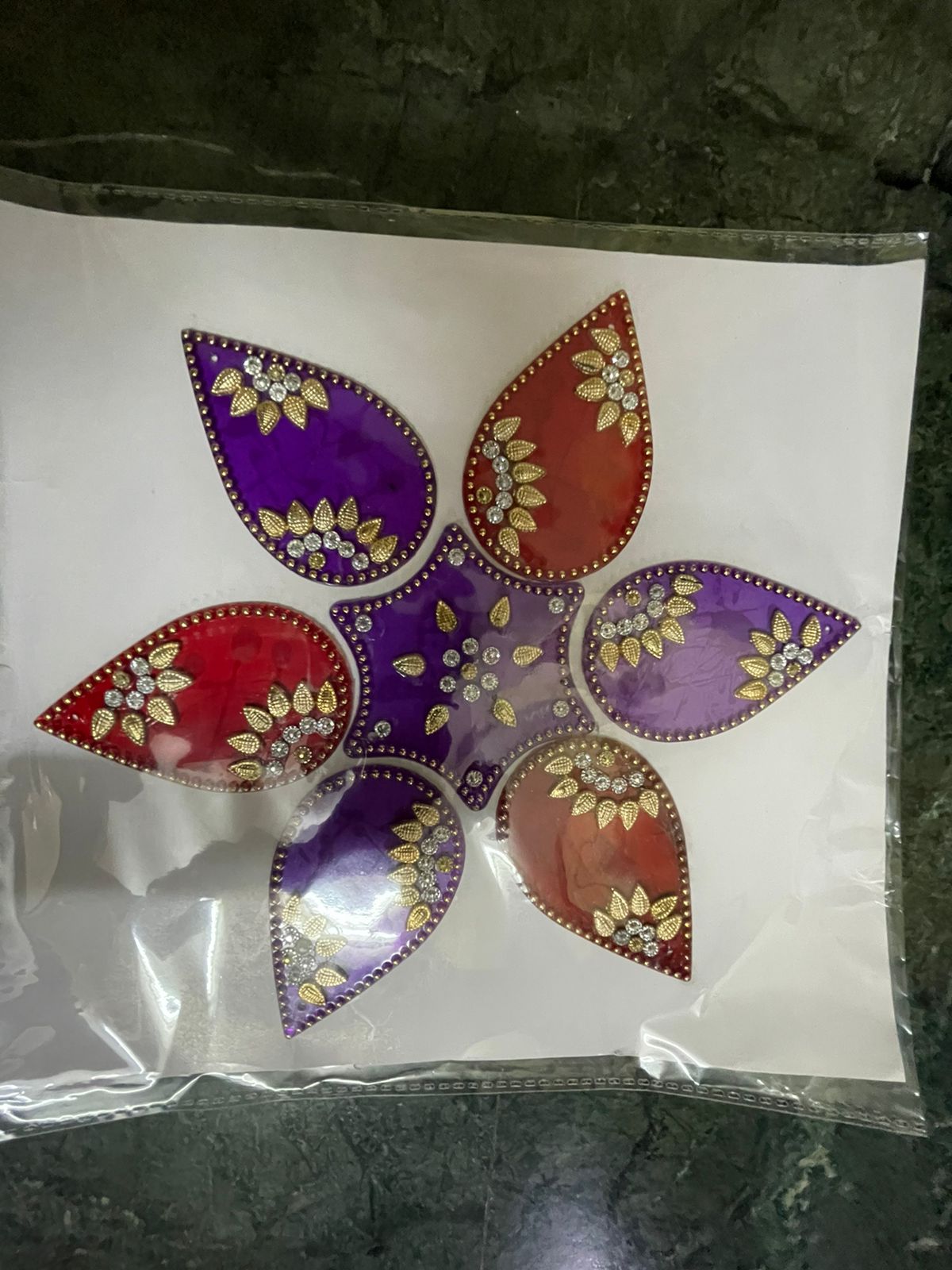 Rangoli acrylic design leaf shape