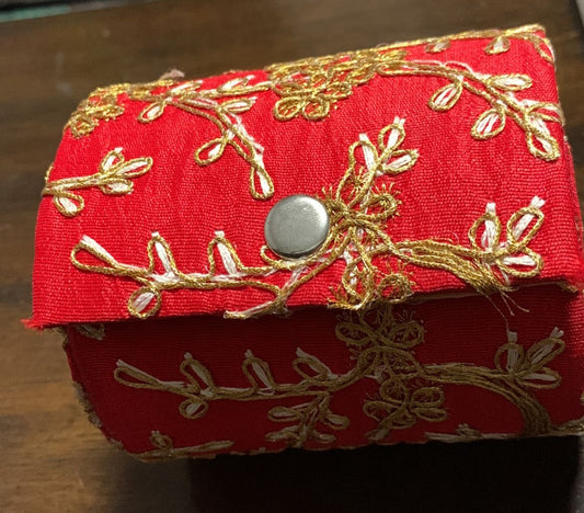 Bangle box cylindrical